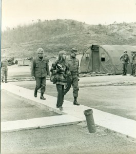 Suzanne Rice walking with DivArty Commander 